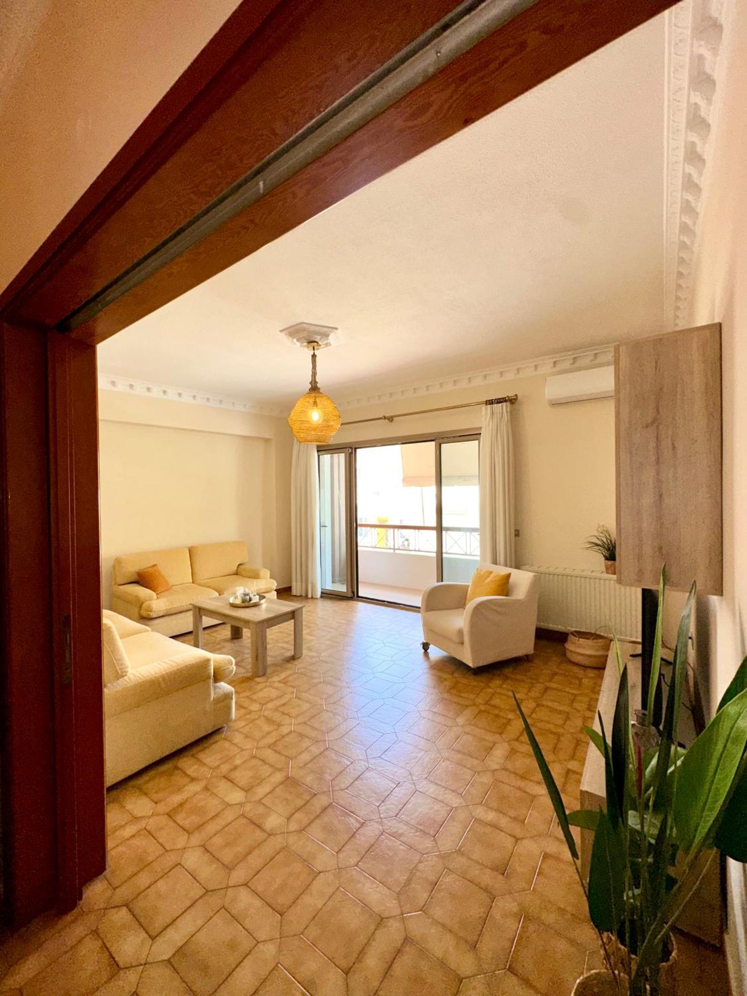 Citycenter Apartment Argostoli  Buitenkant foto